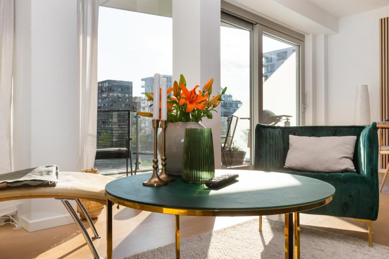 Lys 3 Vaerelses Med 26 M2 Sydvendt Altan Apartment